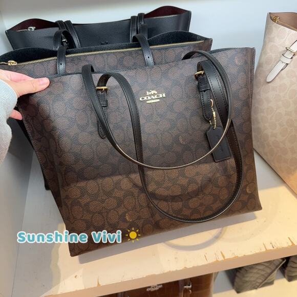 NWT COACH Mollie Tote Large In Signature Canvas CV967 Gold/Walnut/Black - Picture 1 of 9